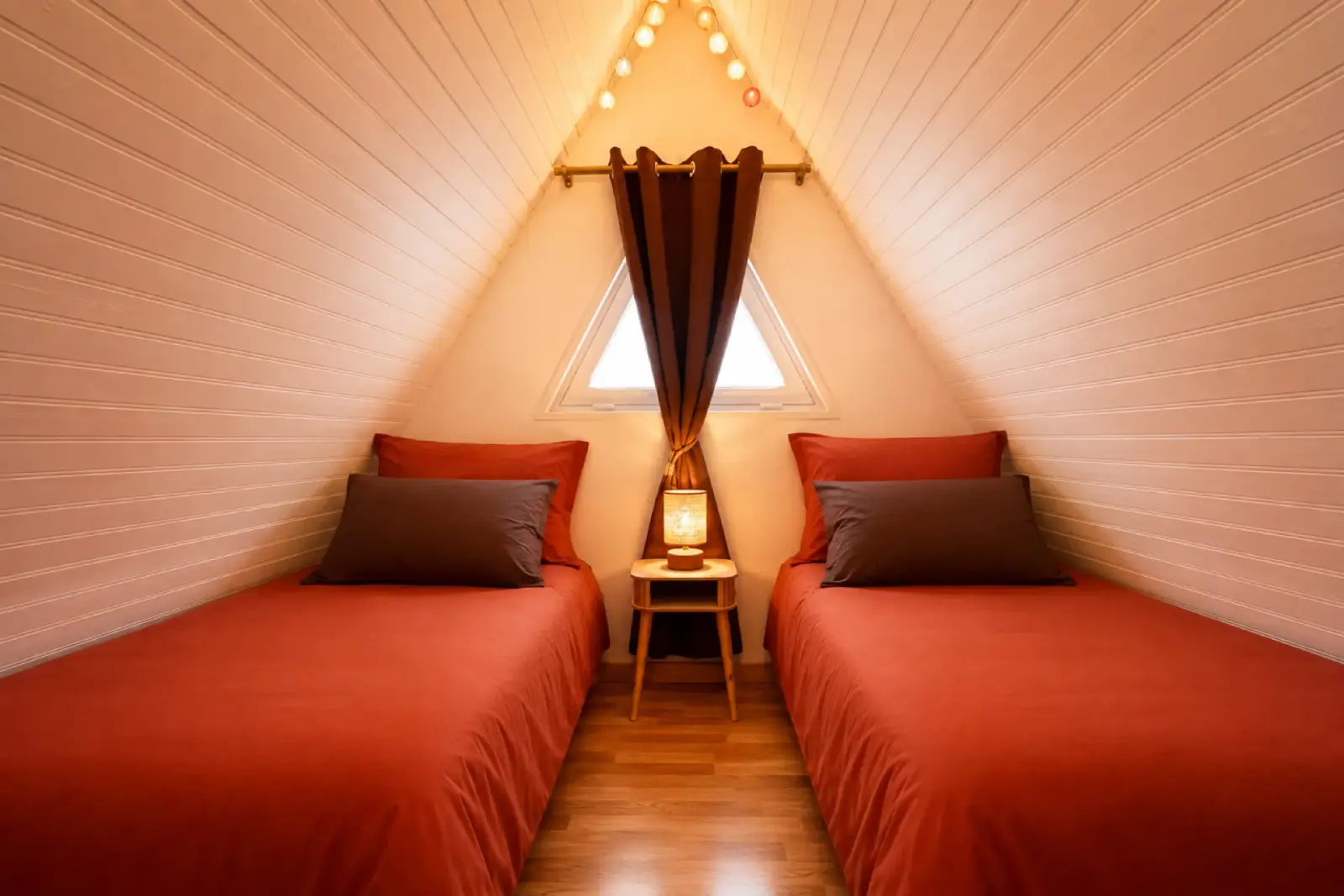 Chambre mezzanine — Kaori